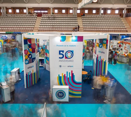 uma-feria-de-empleo-malaga